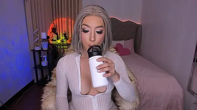 Dream Goddess online show from 14, 12, 2025