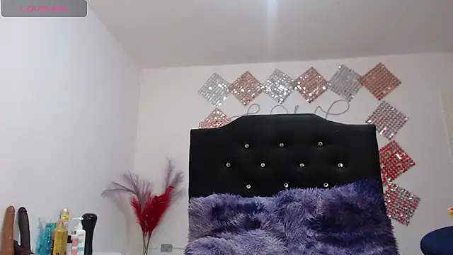 Snapshot of jatzibe_hot_93 chatting on 18, 4, 2026 jatzibe hot 93 online show from 18, 4, 2026