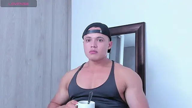 KingLevi01 online show from 4, 10, 2025