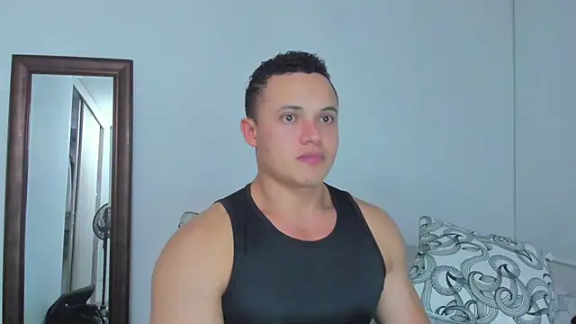 Snapshot of KingLevi01 chatting on 26, 6, 2026 KingLevi01 online show from 26, 6, 2026