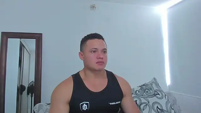 KingLevi01 online show from 25, 3, 2026