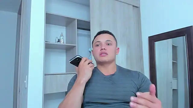 KingLevi01 online show from 6, 2, 2026