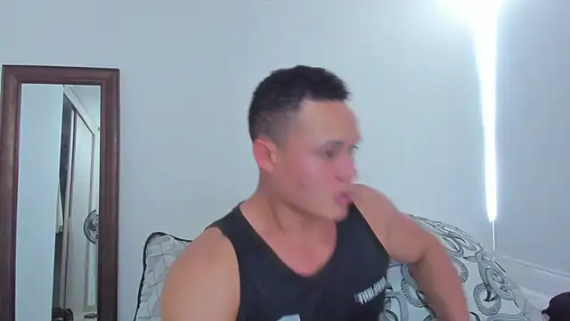 Snapshot of KingLevi01 chatting on 15, 6, 2026 KingLevi01 online show from 15, 6, 2026