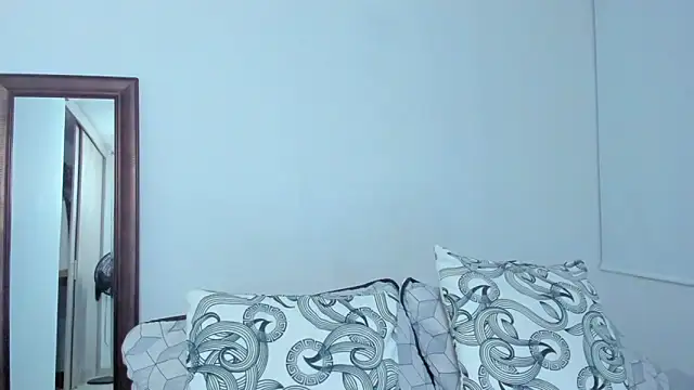 KingLevi01 online show from 8, 4, 2026