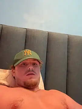 Snapshot of Hmyouneed chatting on 3, 10, 2025 Hmyouneed online show from 3, 10, 2025