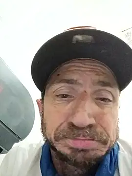 Mrluckstick online show from 19, 12, 2025