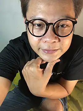 Snapshot of datnguyenvn chatting on 18, 3, 2026 datnguyenvn online show from 18, 3, 2026