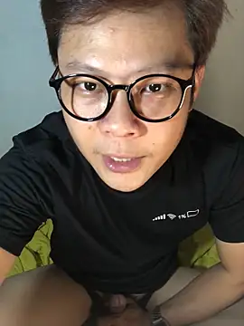 Snapshot of datnguyenvn chatting on 28, 3, 2026 datnguyenvn online show from 28, 3, 2026