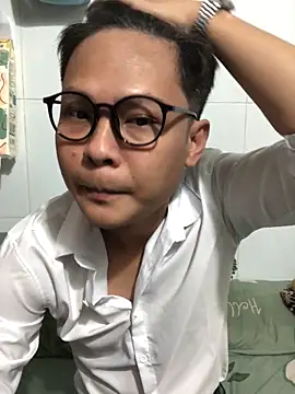 Snapshot of datnguyenvn chatting on 1, 2, 2026 datnguyenvn online show from 1, 2, 2026