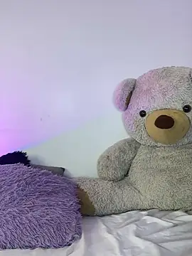 Charlottediolet online show from 11, 3, 2026