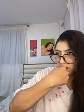 Sweet and Rous0 online show from 5, 10, 2025