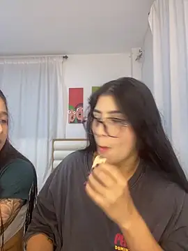 Sweet and Rous0 online show from 6, 10, 2025