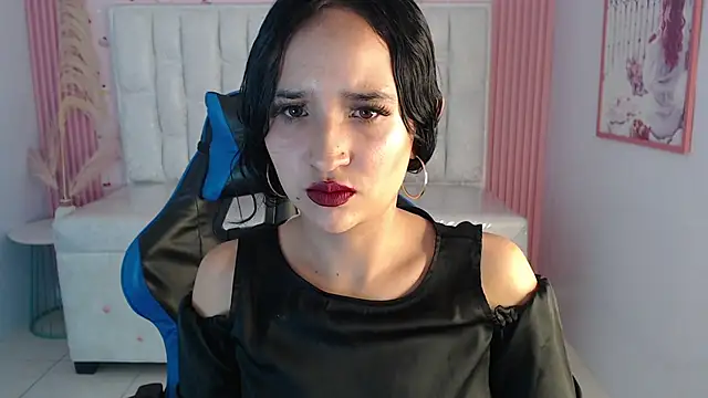 bella vibess s online show from 22, 9, 2025