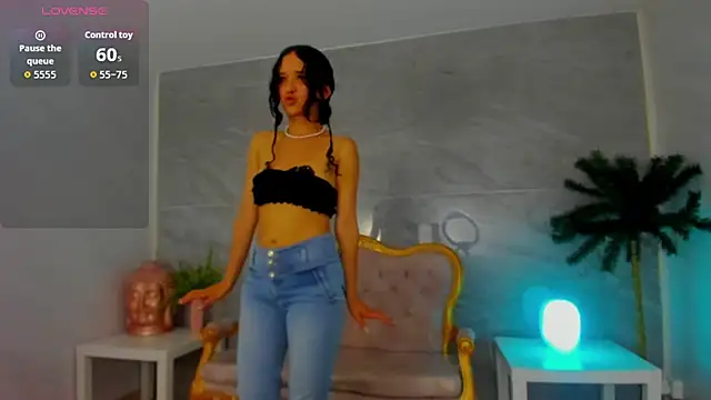 bella vibess s online show from 7, 11, 2025