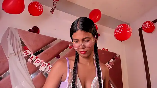 Ambeer fox  online show from 16, 2, 2026