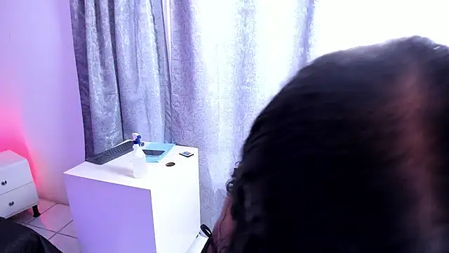 Ambeer fox  online show from 26, 11, 2025