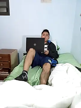 Snapshot of aczinovelez342 chatting on 28, 11, 2025 aczinovelez342 online show from 28, 11, 2025