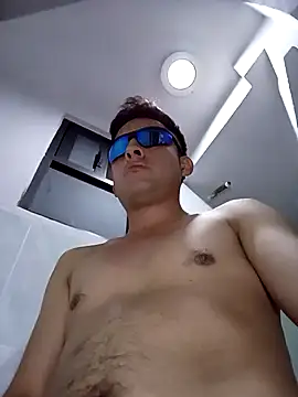 Snapshot of aczinovelez342 chatting on 7, 10, 2025 aczinovelez342 online show from 7, 10, 2025