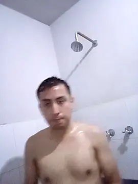 Snapshot of aczinovelez342 chatting on 6, 11, 2025 aczinovelez342 online show from 6, 11, 2025