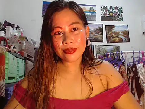 filipina beauty online show from 25, 10, 2025