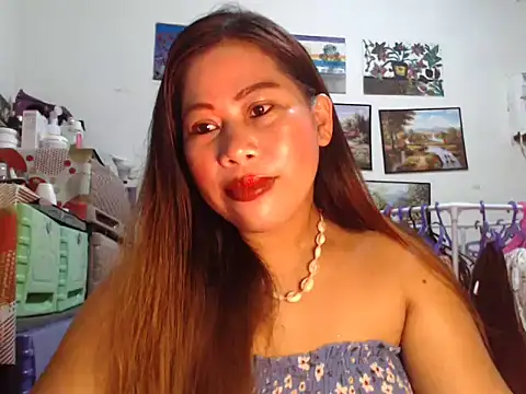 filipina beauty online show from 28, 10, 2025