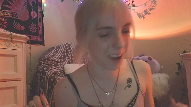 fairy420 online show from 10, 9, 2025