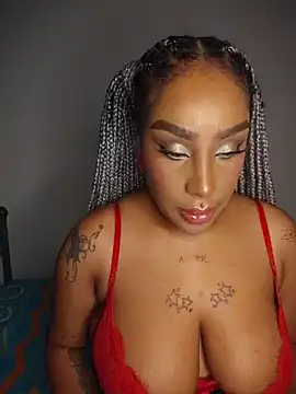 Snapshot of Queen_Amara chatting on 17, 6, 2026 Queen Amara online show from 17, 6, 2026