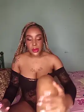 Queen Amara online show from 8, 10, 2025