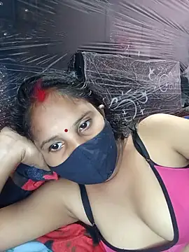 Snapshot of Komal-Rajput chatting on 23, 2, 2026 Komal-Rajput online show from 23, 2, 2026