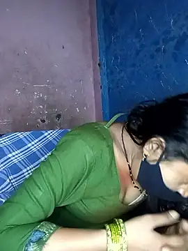 Snapshot of Komal-Rajput chatting on 5, 1, 2026 Komal-Rajput online show from 5, 1, 2026