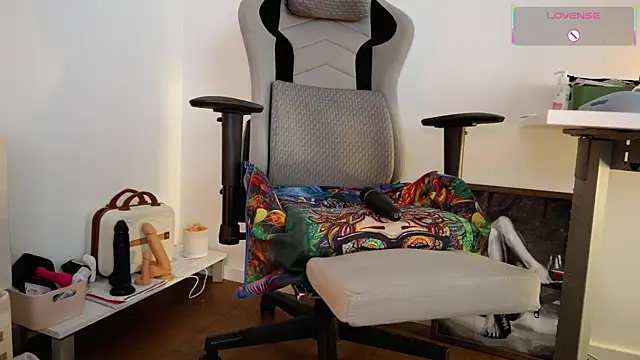 GingerAleMILF online show from 17, 11, 2025