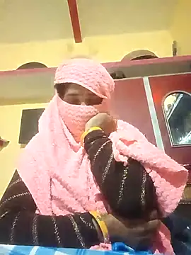 Hot-kal93 online show from 4, 12, 2025