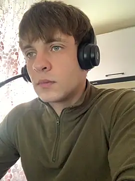 Kit Kat01 online show from 18, 11, 2025