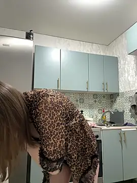 Risky-Flower online show from 19, 12, 2025