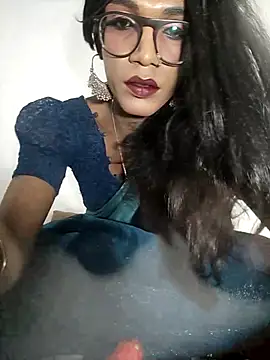 Winterbunny95 online show from 19, 9, 2025