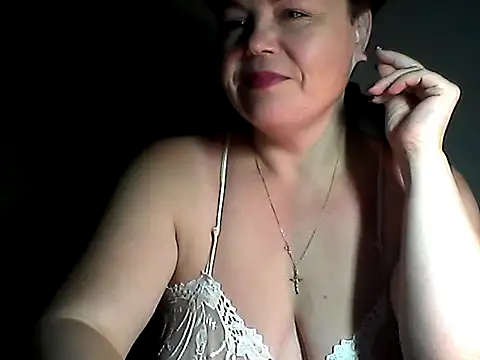 EllaLove2277 online show from 18, 10, 2025