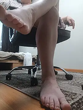 EllaLove2277 online show from 28, 5, 2026