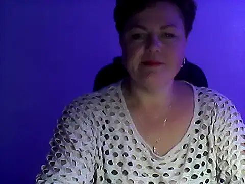 EllaLove2277 online show from 12, 9, 2025