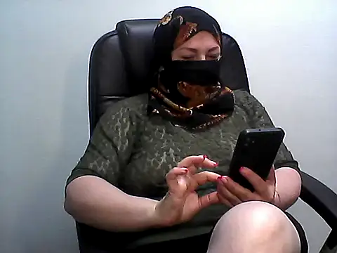 EllaLove2277 online show from 19, 5, 2026