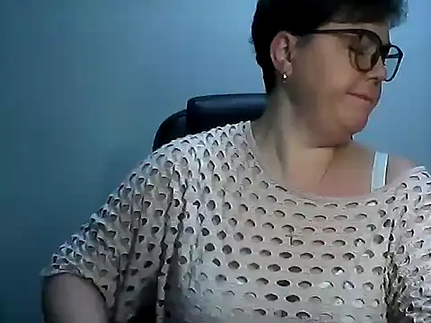 EllaLove2277 online show from 6, 2, 2026