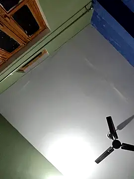 Snapshot of bitch-horny chatting on 5, 2, 2026 bitch-horny online show from 5, 2, 2026