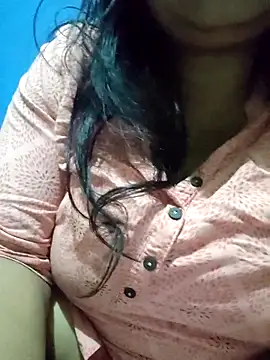 Snapshot of bitch-horny chatting on 7, 11, 2025 bitch-horny online show from 7, 11, 2025