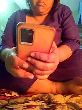 Snapshot of bitch-horny chatting on 9, 2, 2026 bitch-horny online show from 9, 2, 2026