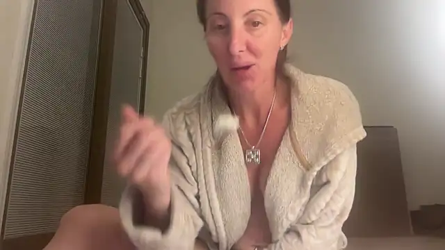 NurseStephania online show from 5, 10, 2025