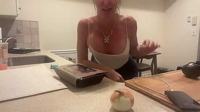 NurseStephania online show from 7, 10, 2025