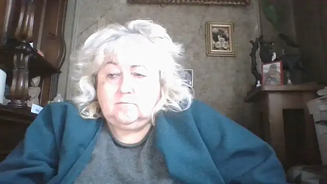 Snapshot of Lala-Love56 chatting on 23, 11, 2025 Lala-Love56 online show from 23, 11, 2025