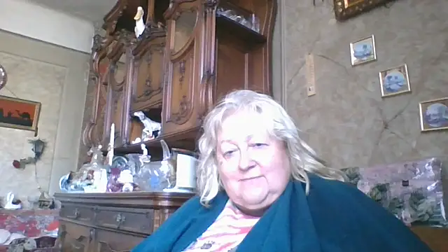 Snapshot of Lala-Love56 chatting on 27, 9, 2025 Lala-Love56 online show from 27, 9, 2025