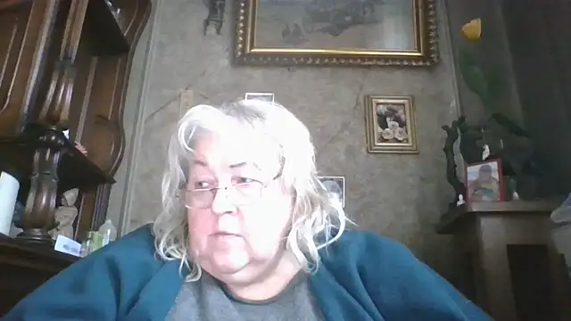 Snapshot of Lala-Love56 chatting on 6, 11, 2025 Lala-Love56 online show from 6, 11, 2025