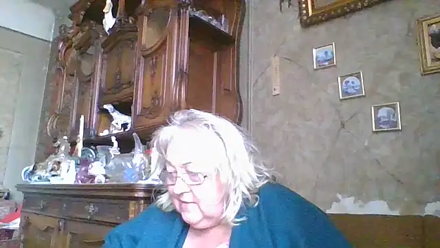 Snapshot of Lala-Love56 chatting on 18, 9, 2025 Lala-Love56 online show from 18, 9, 2025