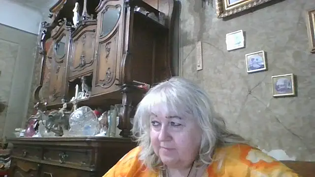 Lala-Love56 online show from 19, 6, 2026